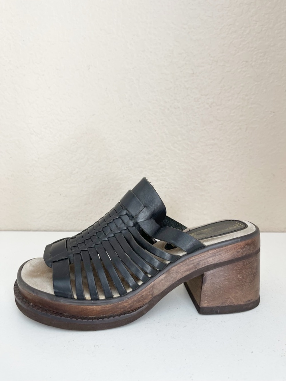 90’s Ellemenno chunky heel grunge woven huarache, fisherman, gladiator sandals